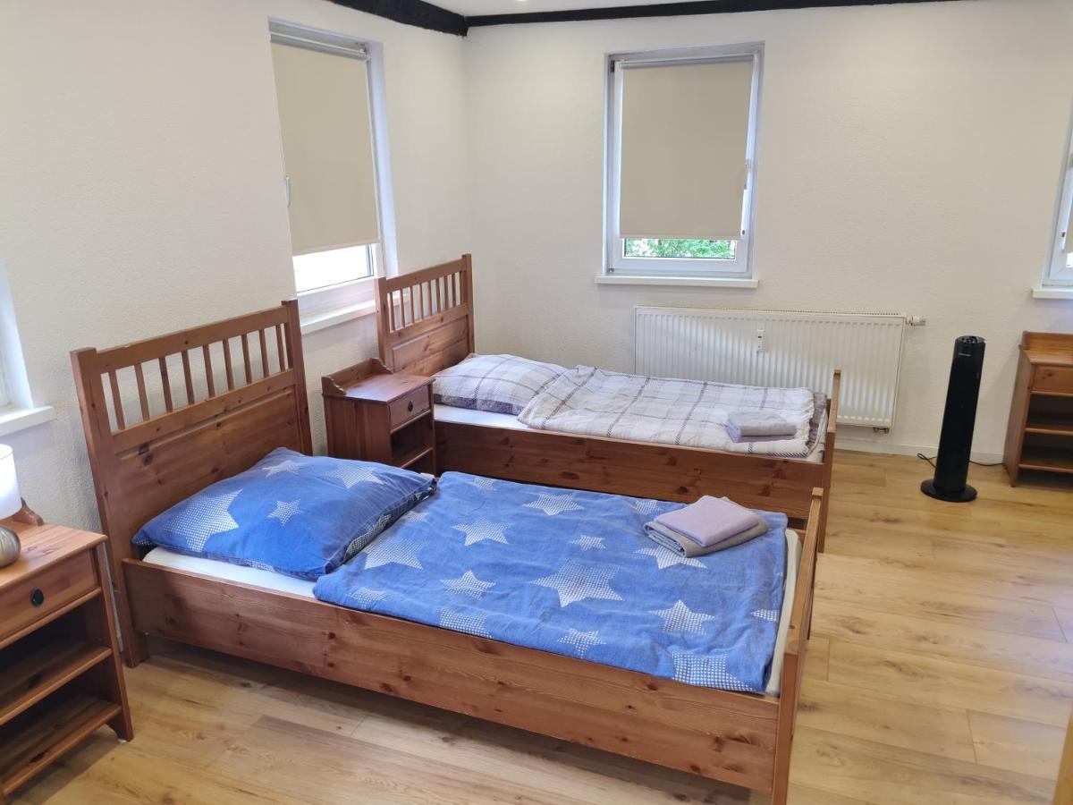 Auberge de jeunesse Haupt 3 à Eningen unter Achalm Extérieur photo